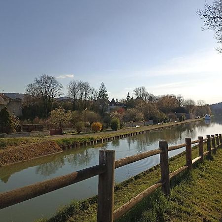 Gite Le 16, Sous Les Tremieres Fleurey-sur-Ouche Exterior photo